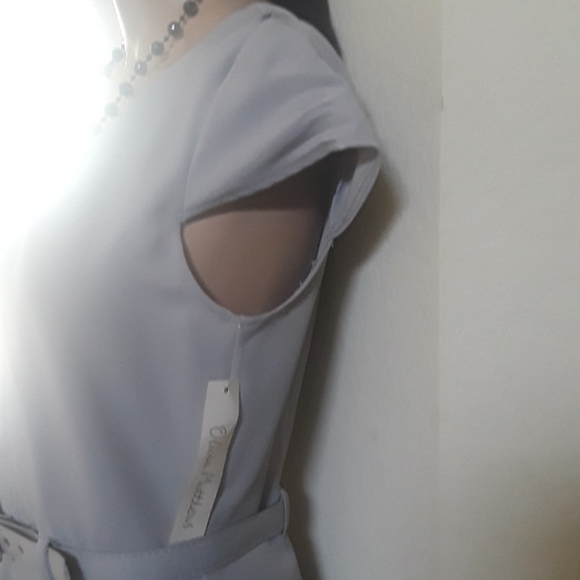 Dress - Picture 5 of 6